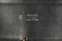 Кожаный пояс Chanel с цепями и подвесками