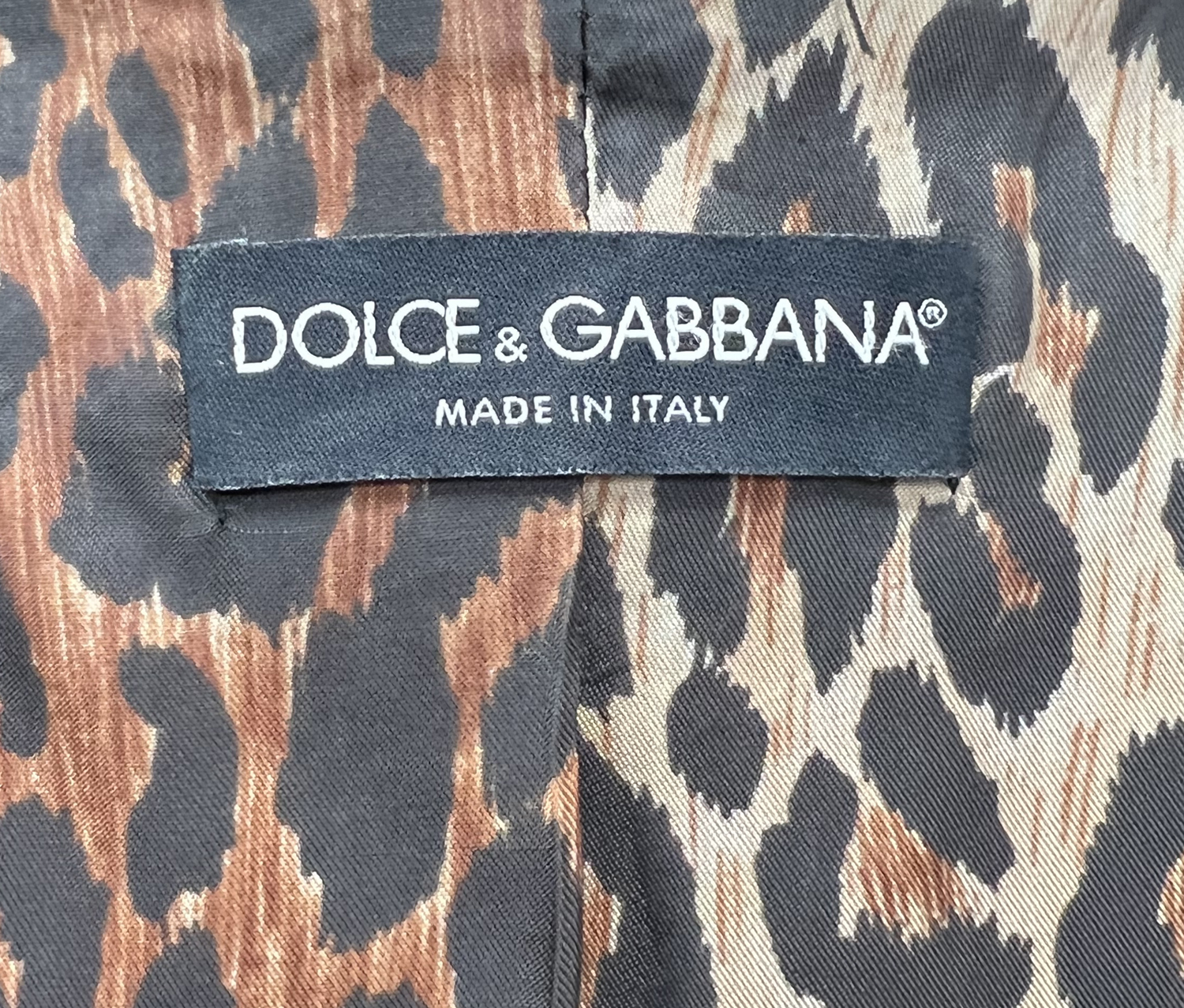 Чёрное пальто Dolce&Gabbana