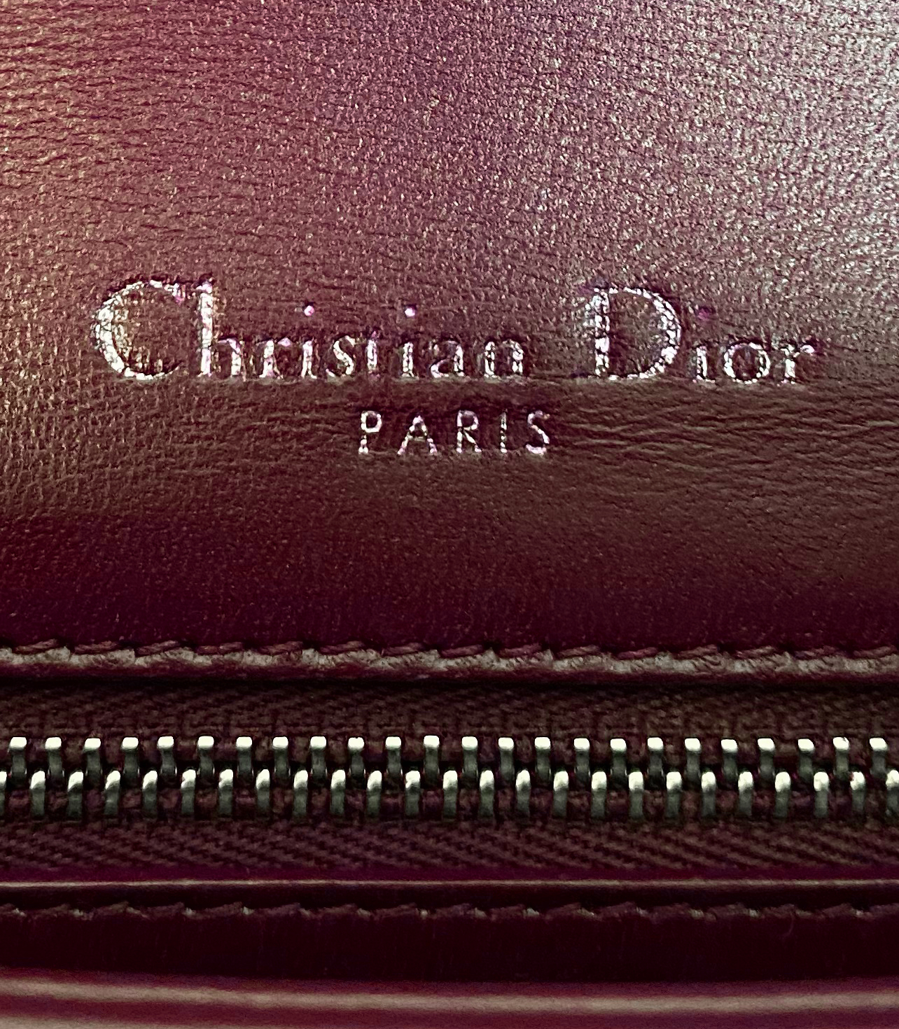 Бордовая сумка Christian Dior Diorama с пайетками