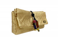 Золотистый клатч Louis Vuitton