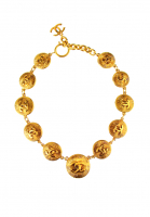 Роскошное колье Chanel с логотипами