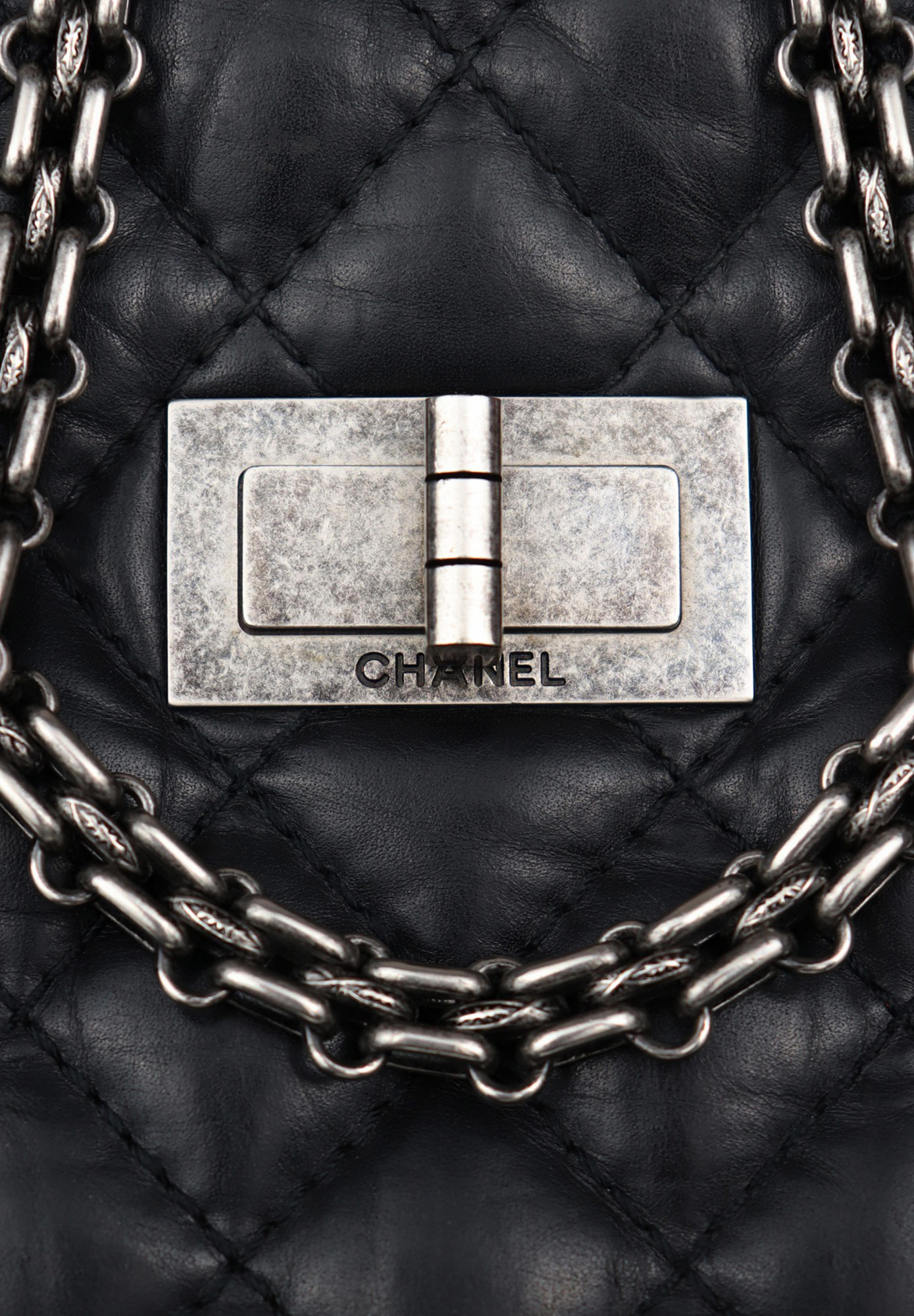 Сумка Chanel 2.55 Reissue Quilted Tote