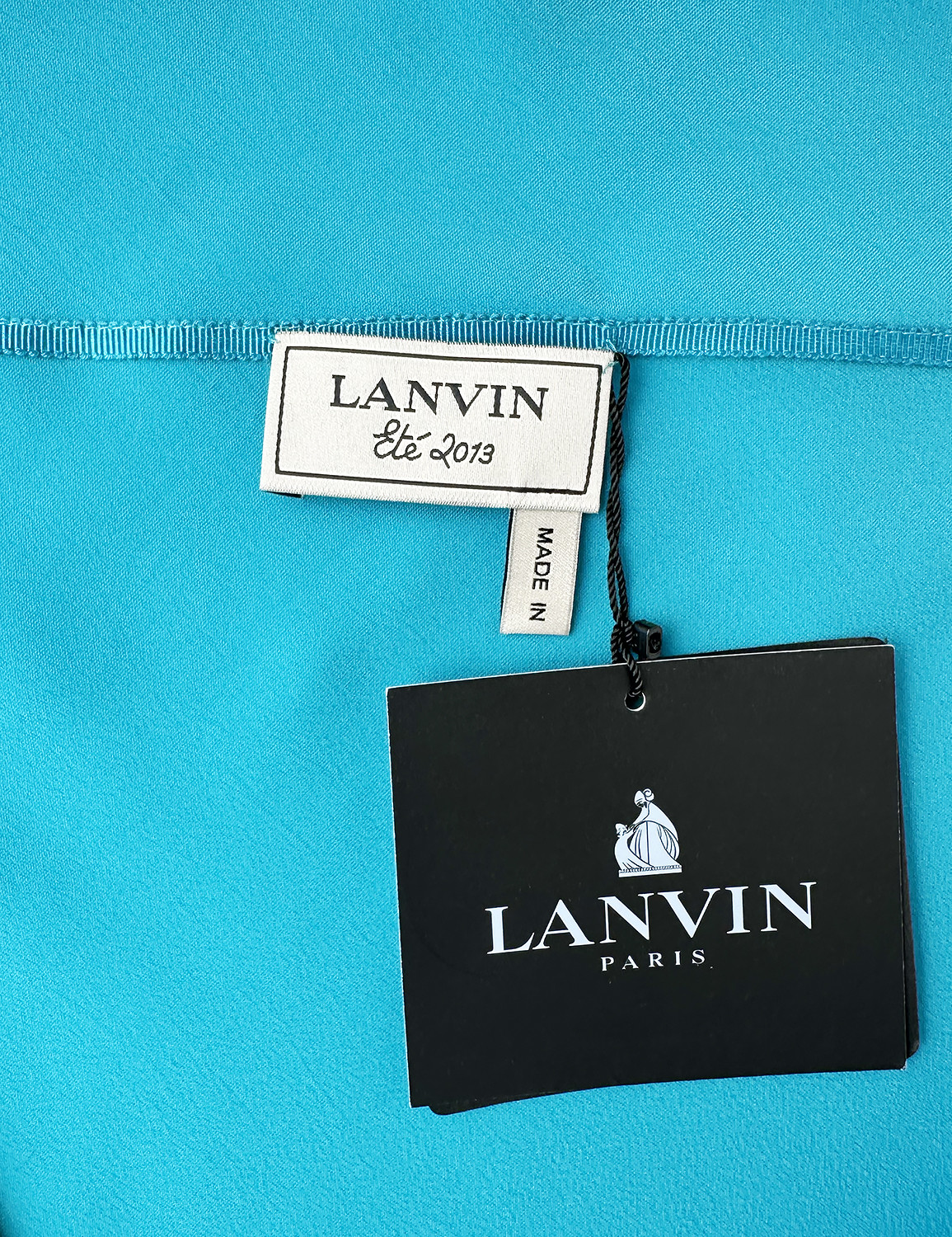 Голубое платье Lanvin