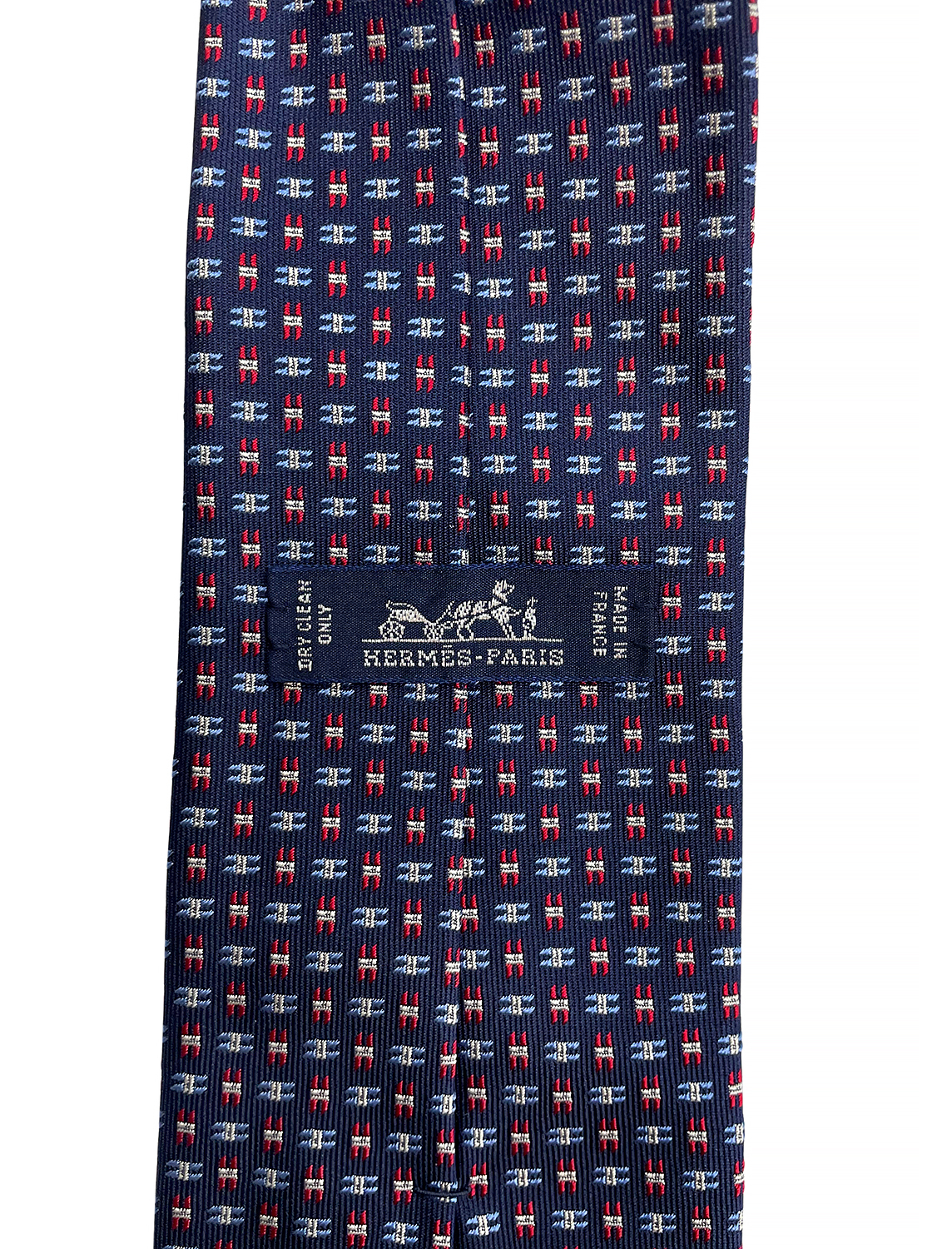 Шелковый галстук Hermès с логотипами