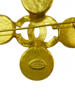 Брошь Chanel c цветными кристаллами