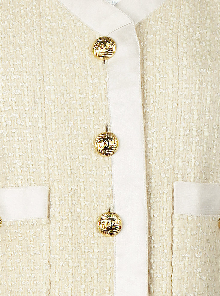 Жемчужный твидовый жакет Chanel