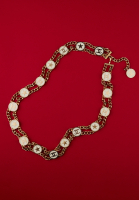 Золотистый пояс Chanel со звёздами