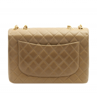 Бежевая сумка Chanel Jumbo