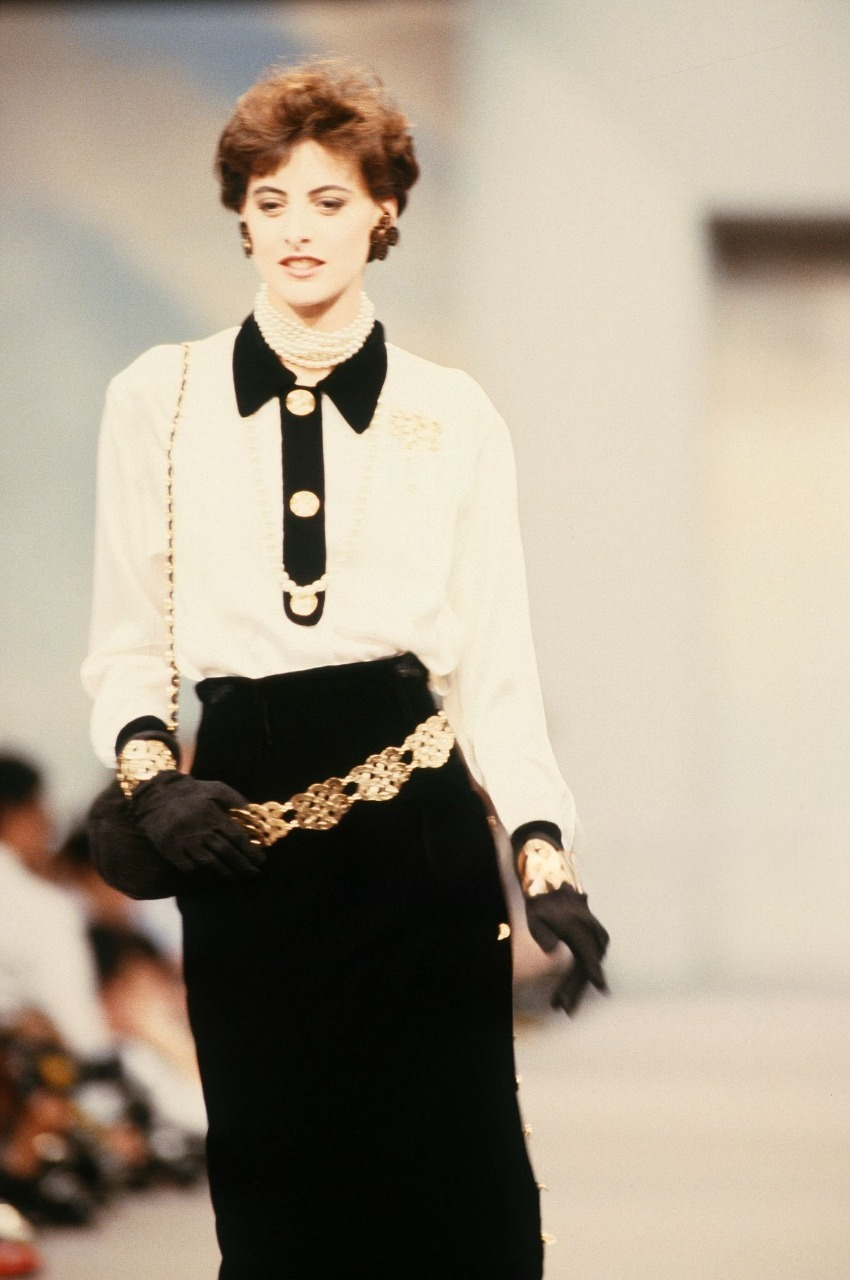 Черная бархатная юбка Chanel