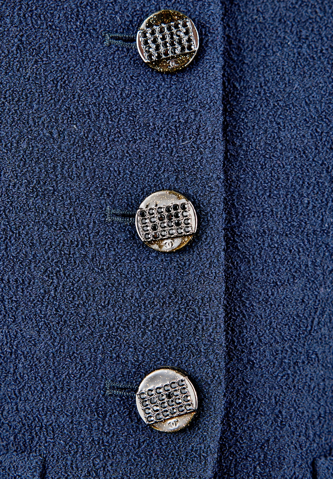 Темно-синий жакет Chanel 