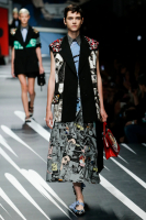 Разноцветная юбка Prada с комикс-принтом