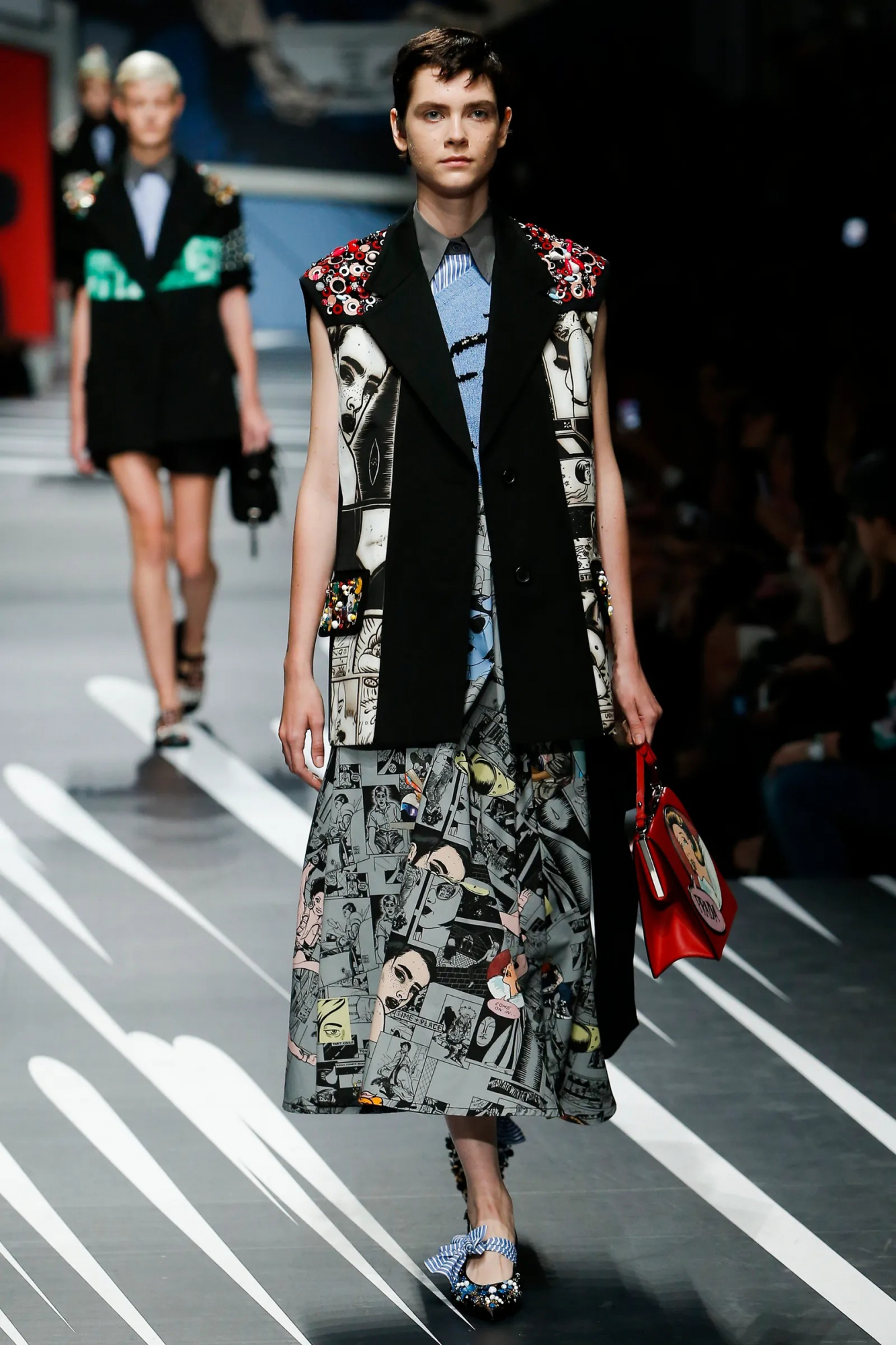 Разноцветная юбка Prada с комикс-принтом