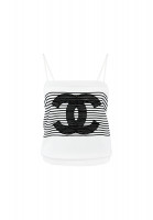 Белый топ Chanel с логотипом