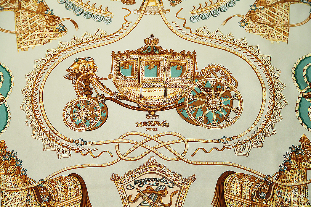 Шелковый платок Hermès Paperoles