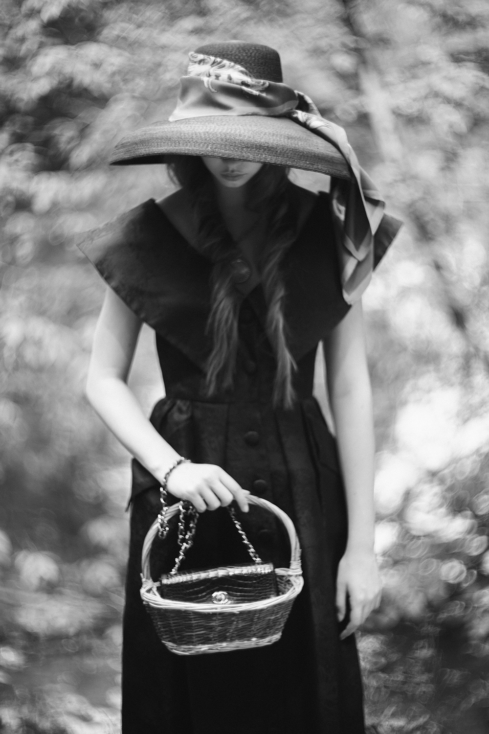 Соломенная шляпа Yves Saint Laurent