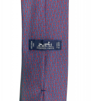 Шелковый галстук Hermès с логотипами