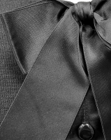 Чёрный жакет Chanel с бантом