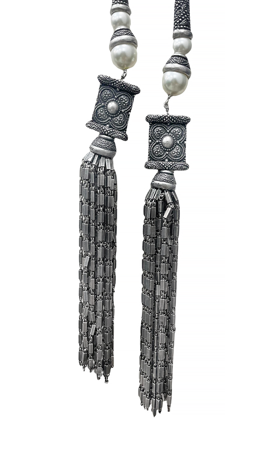 Пояс Christian Dior с кистями