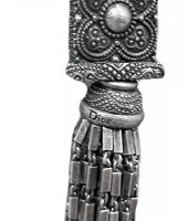 Пояс Christian Dior с кистями