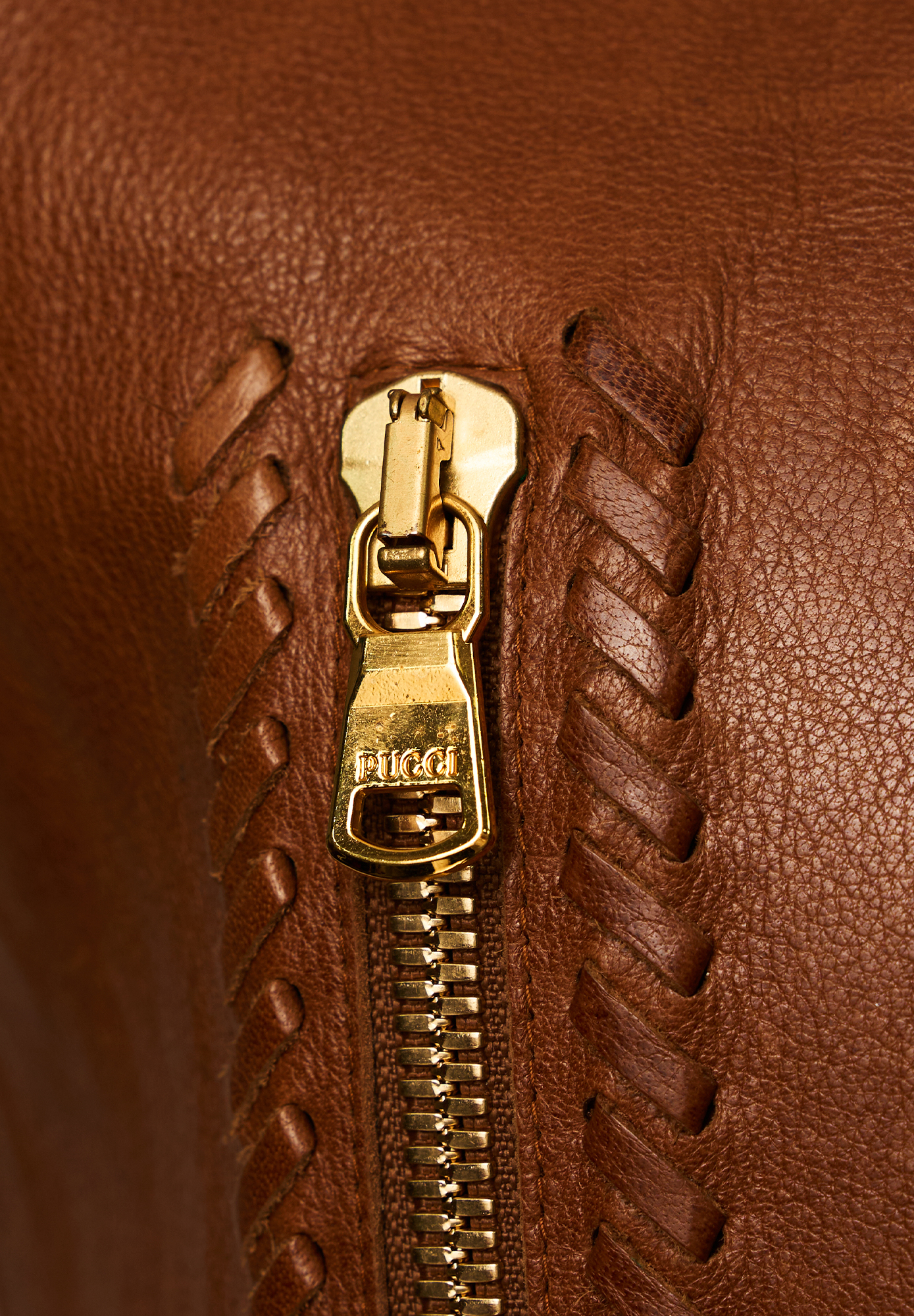 Жилет Emilio Pucci с бахромой