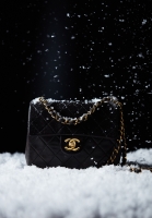 Темно-коричневая сумка Chanel Mini Flap 
