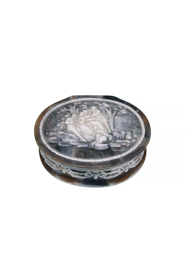 Шкатулка с пасторальной сценой