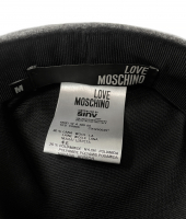 Кепи Moschino