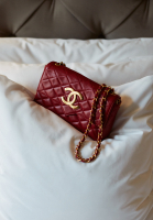 Красная сумка Chanel Classic Flap