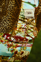 Пояс Chanel с рыбой