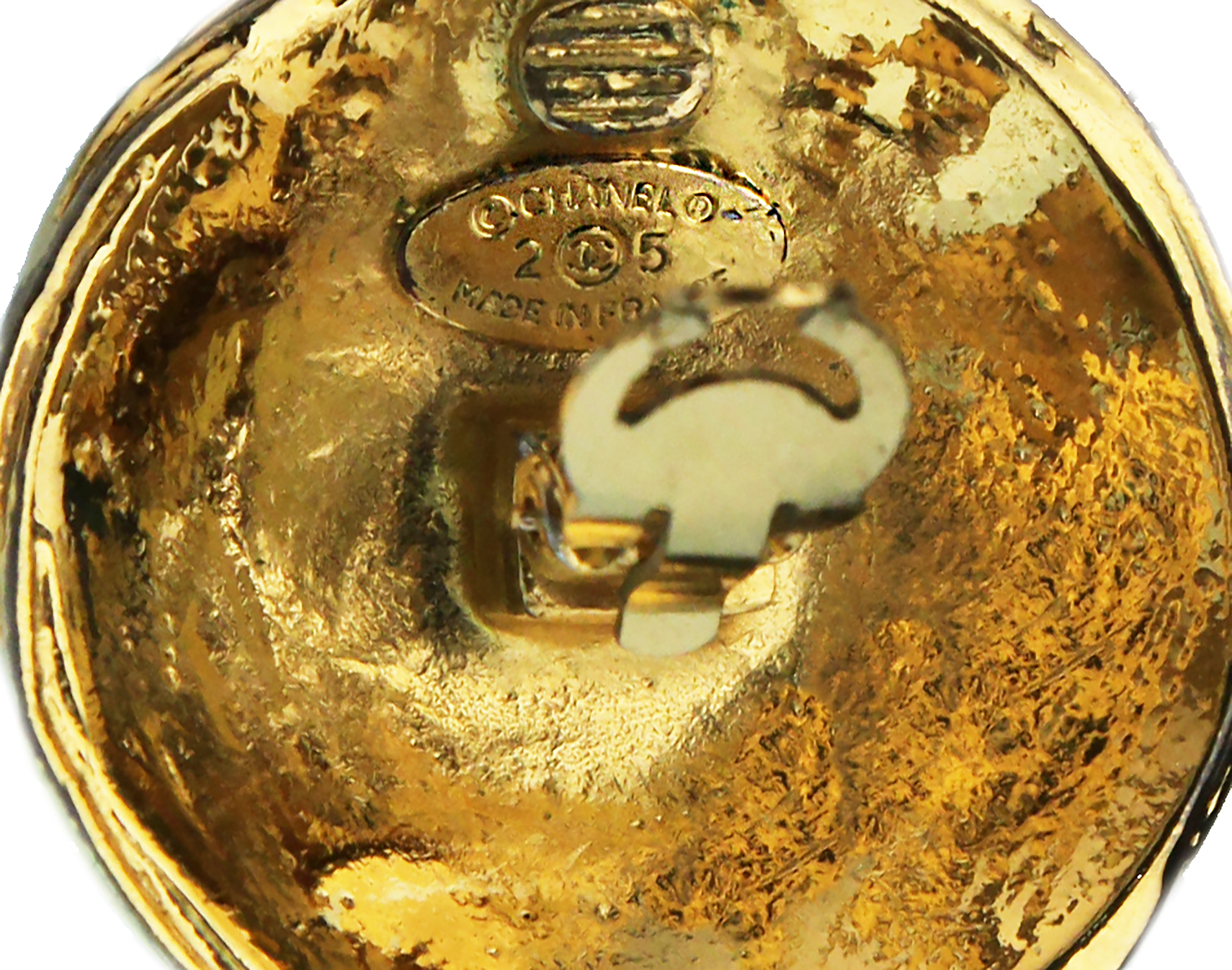 Крупные округлые клипсы Chanel