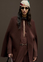 Солнцезащитные очки Gucci с жемчугом
