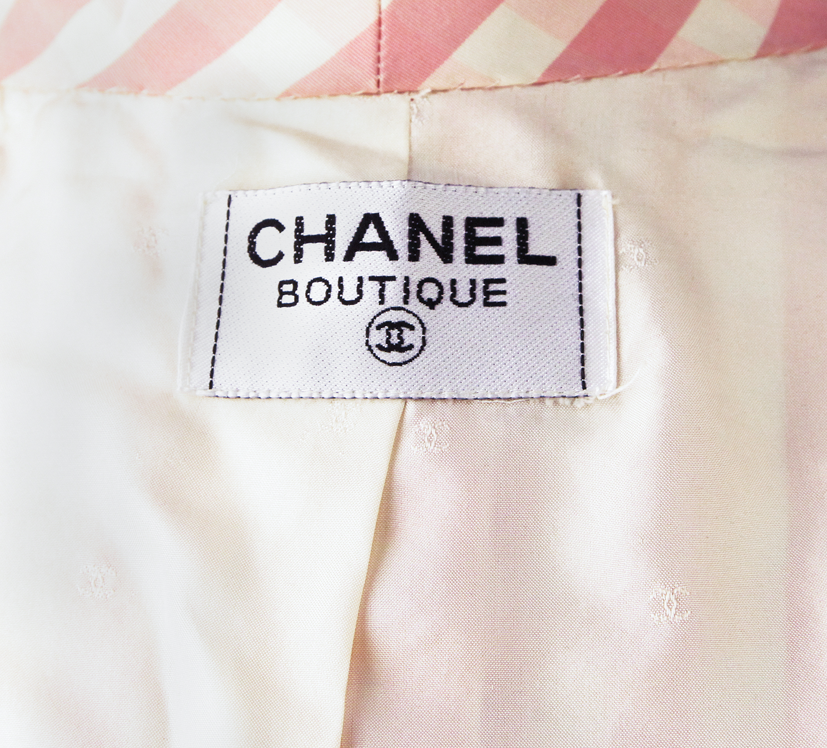 Жакет Chanel haute couture с вышивкой