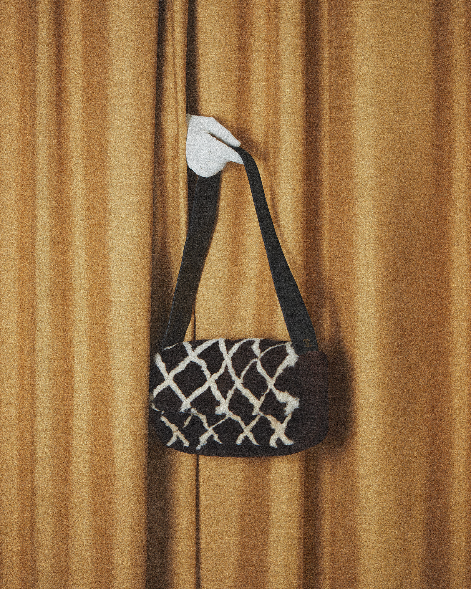 Меховая сумка Chanel 