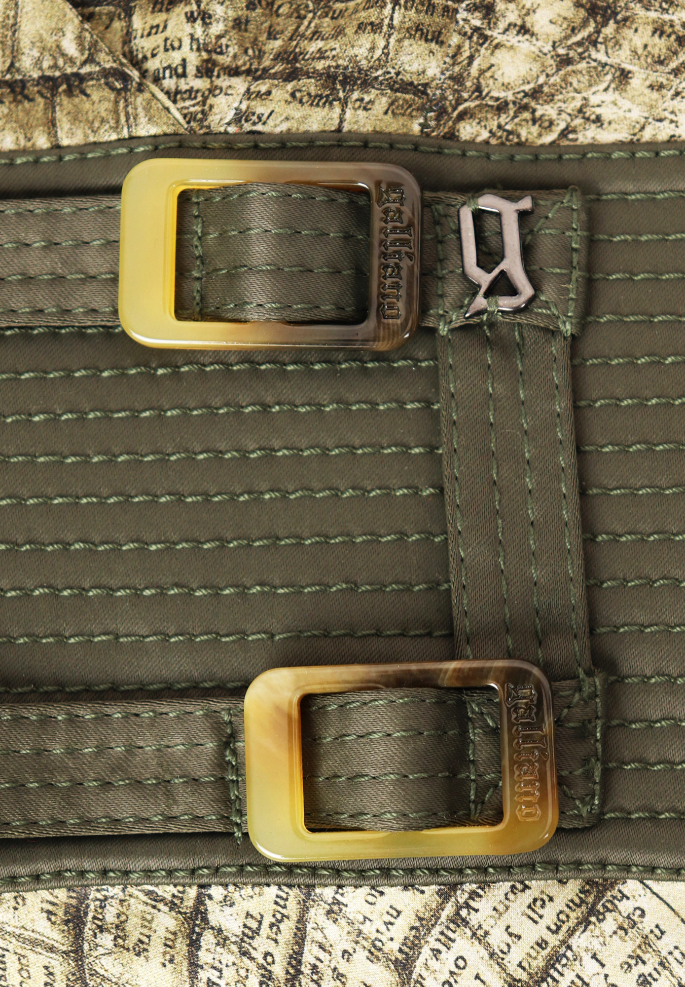 Темно-зеленый комплект John Galliano