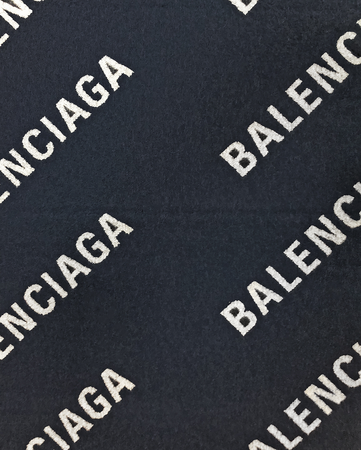 Синий шарф Balenciaga