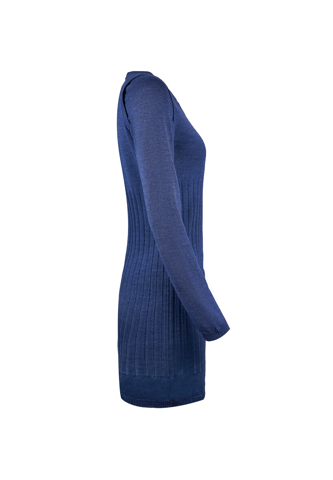 Синее платье Chanel с длинным рукавом