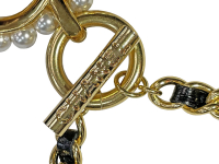 Колье Chanel с медальоном в форме сердца