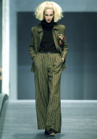 Жакет Chanel с кожаной окантовкой