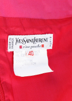 Розовое платье Yves Saint Laurent