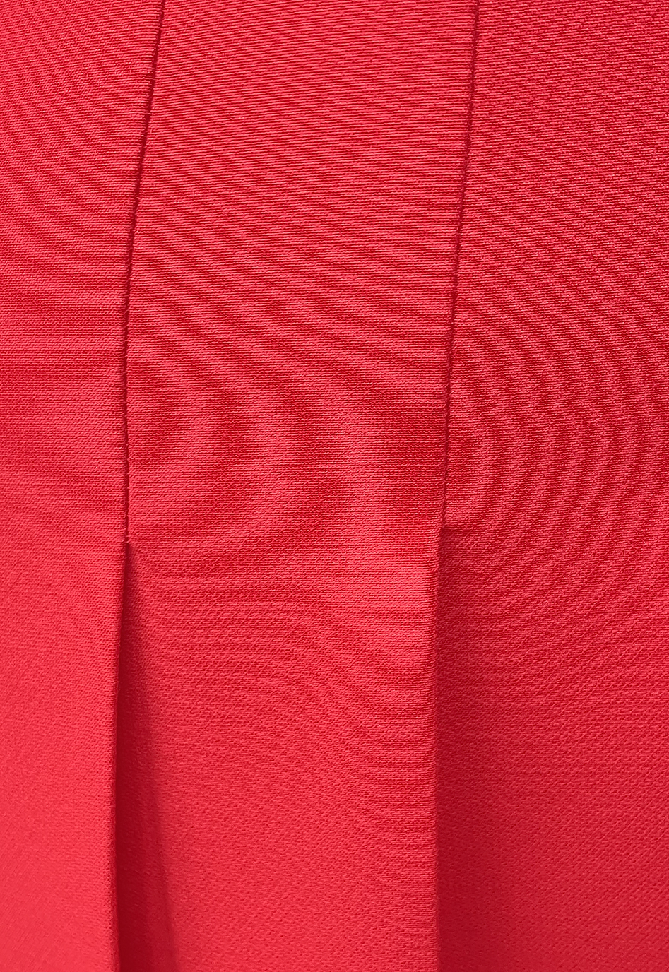 Красная юбка Prada