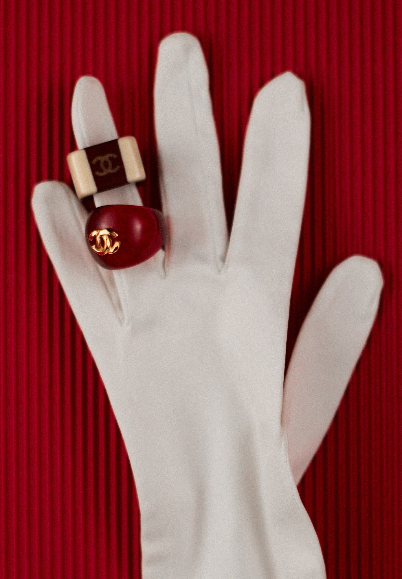 Квадратное кольцо Chanel