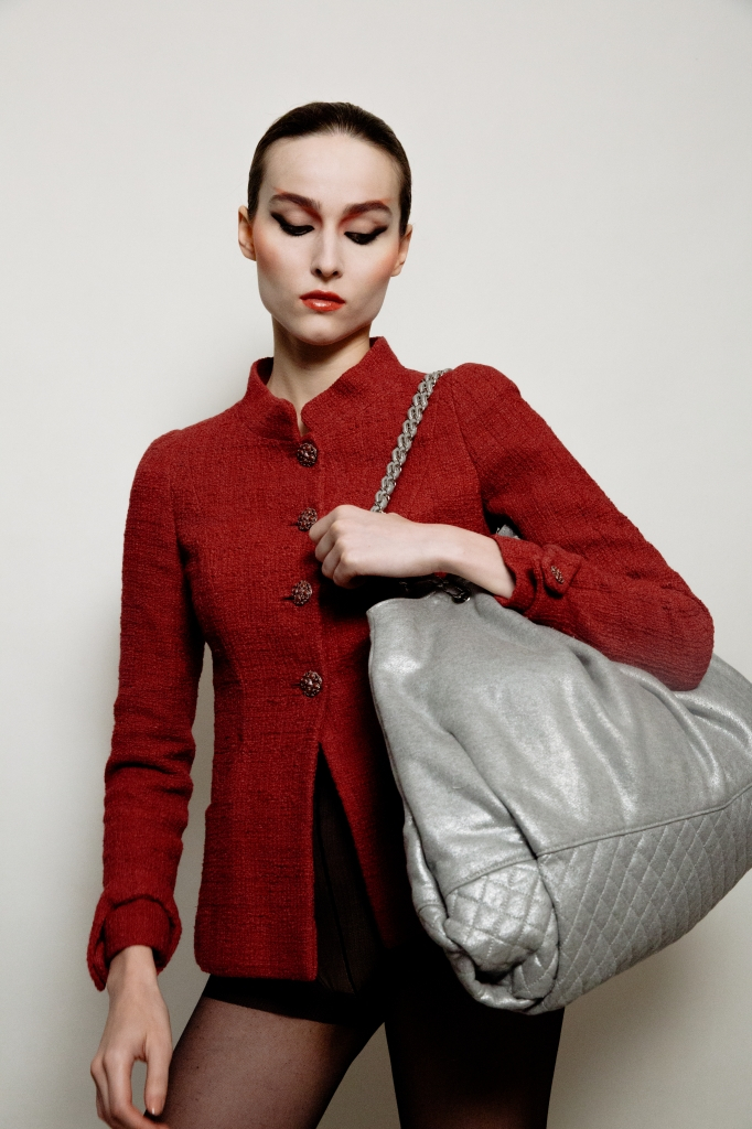 Красный костюм Chanel