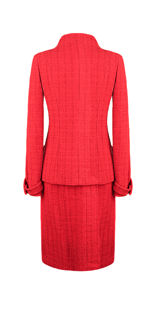Красный костюм Chanel