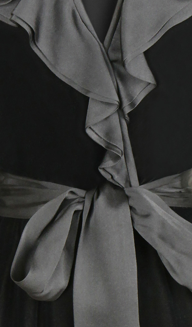 Черное бархатное платье Yves Saint Laurent