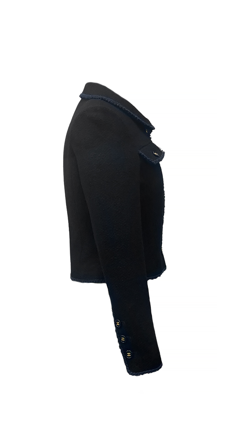 Черный твидовый жакет Chanel