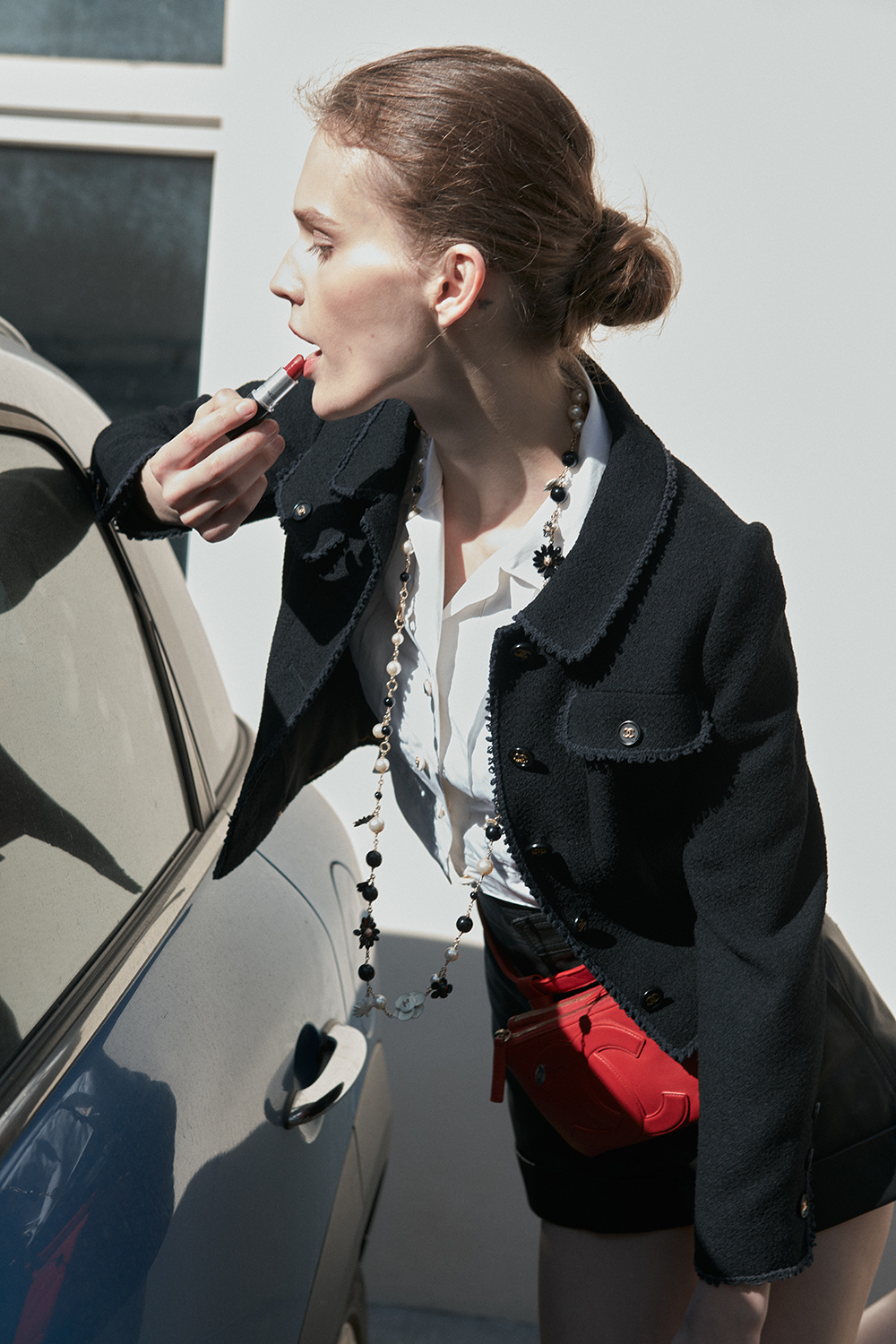 Черный твидовый жакет Chanel