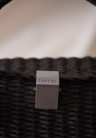 Серая плетеная сумка Chanel