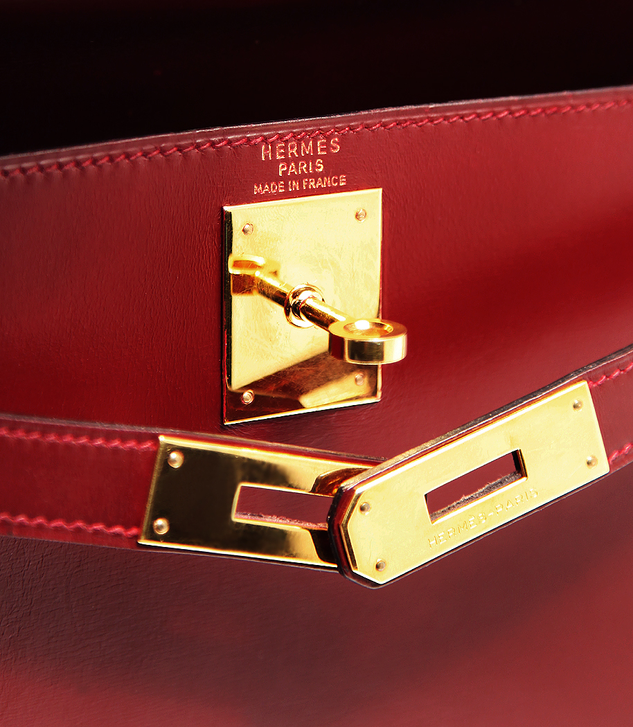 Сумка Hermès Kelly 28 Burgundy в коже Box