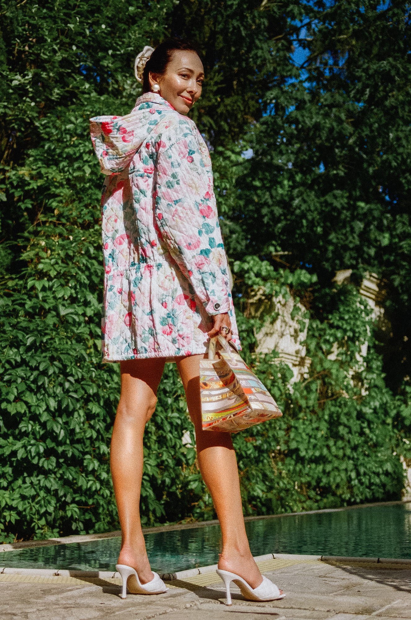 Куртка Chanel с цветочным принтом