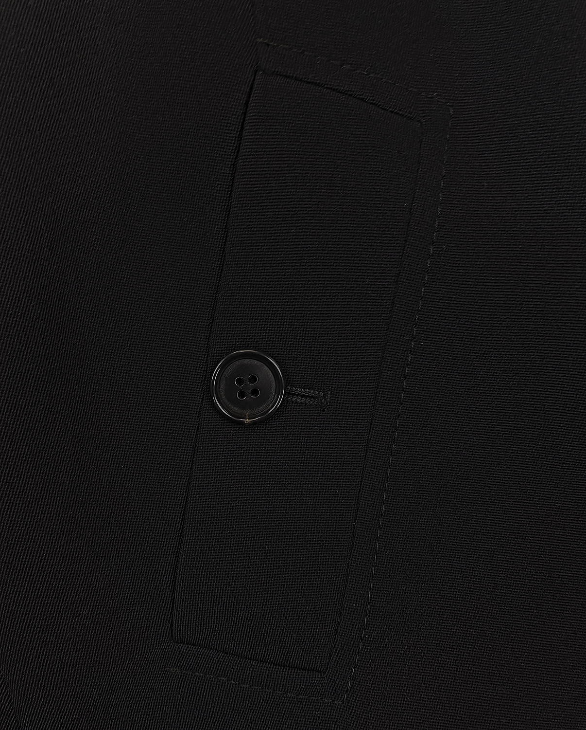 Черное пальто Givenchy